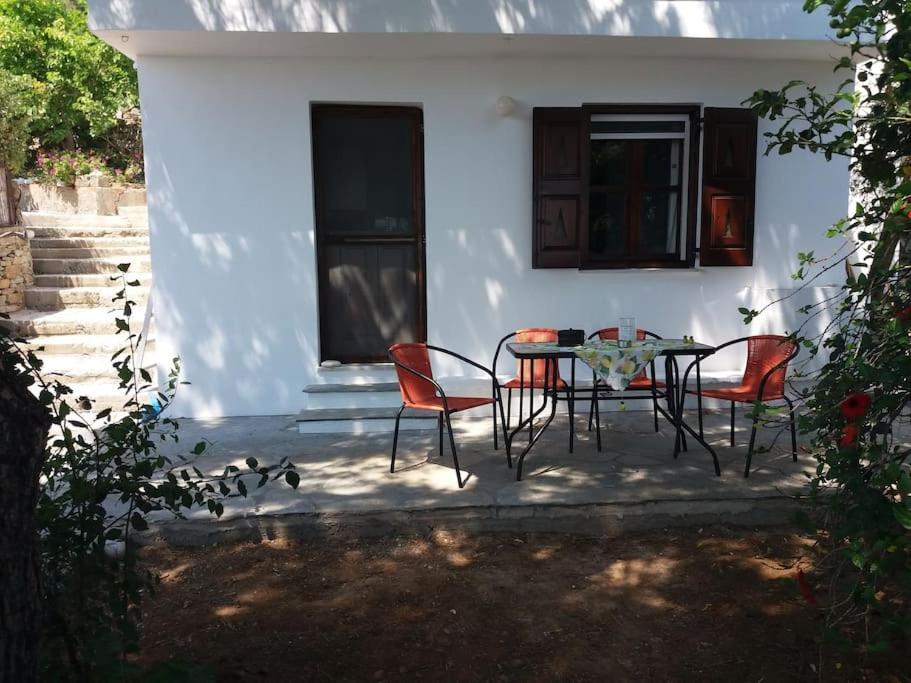 Grandpa Simos' Traditional Guest House Agios Romanos Buitenkant foto
