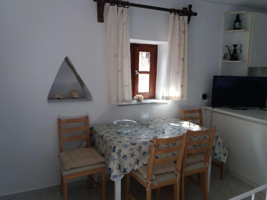 Grandpa Simos' Traditional Guest House Agios Romanos Buitenkant foto